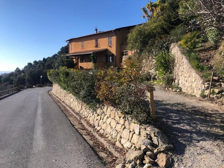 AMORE A PRIMA VISTA !! Mortola Mortola Superiore Kültér fotó