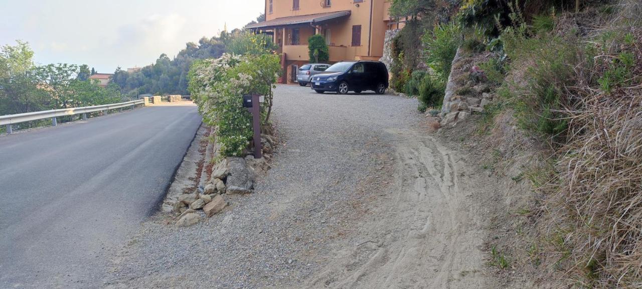 AMORE A PRIMA VISTA !! Mortola Mortola Superiore Kültér fotó